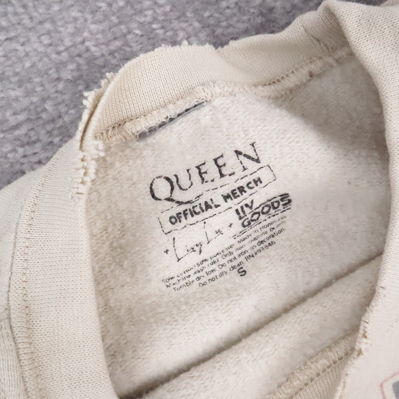 Thrashed Queen Music Band Tour Small Beige Long Sleeve Pullover Sweatshirt - Picture 5 of 13